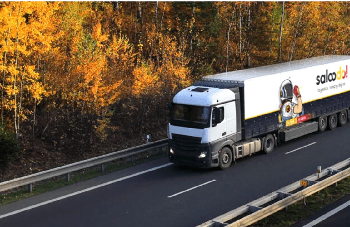 Saloodo truck with autumn trees